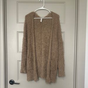 L. Love Women's Sweater cardigan Medium, tan brown